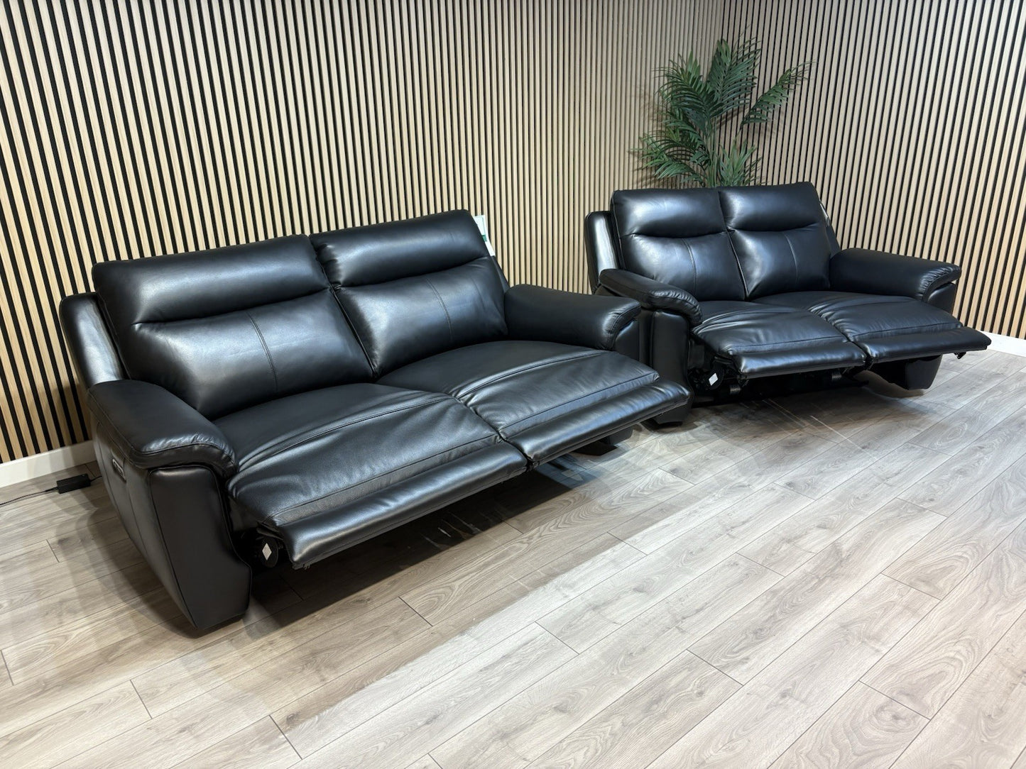 NAVONA 3 Seater + 2 Seater Leather Sofa Set, Power Recliners - RRP £3,498