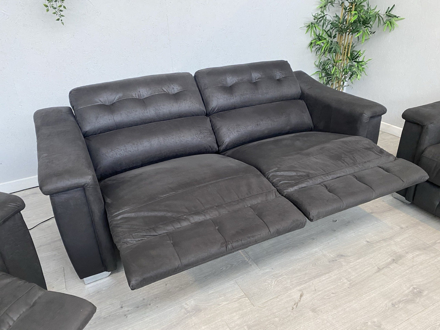DFS - La-Z-Boy NEW HOLLYWOOD Fabric 3 + 2 Seater Sofas + Cuddler Armchair, Power