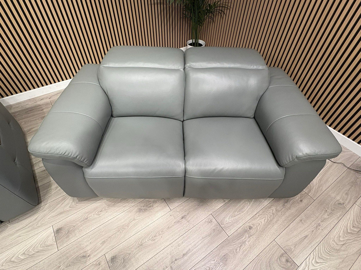 F. Village INCA Style Leather 3 + 2 Seater Power Recliner Sofa, Heated Seats