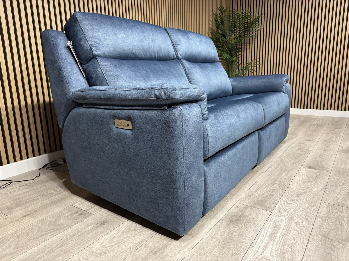 G Plan THORNBURY Fabric 3 Seater Power Recliner / Headrest Sofa - RRP £4,495