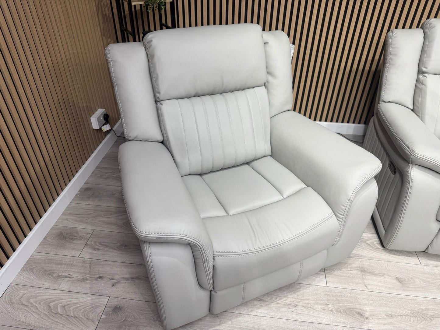 DOMINO Leather 3 Seater Sofa + 2 x Armchairs Set, Power Recliners - RRP £3,495