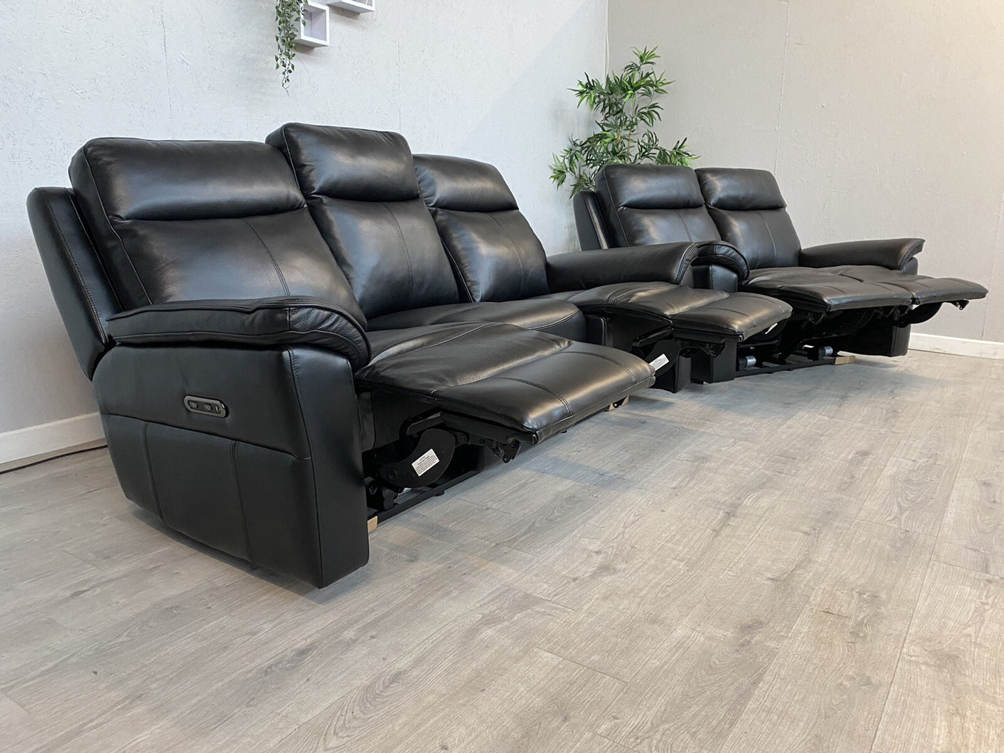 DFS - New Navona Leather 3 + 2 Seater Power Recliner Sofa Set - RRP £3,898