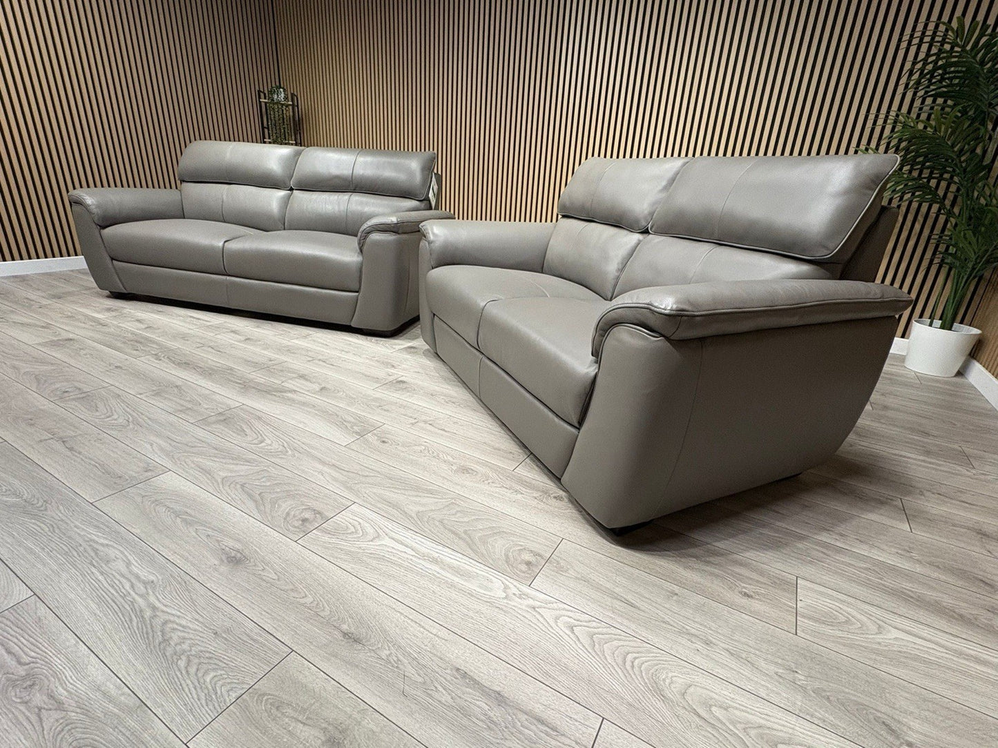 MISSOURI Style Leather 3 Seater + 2 Seater Sofa Set - RRP £3,190