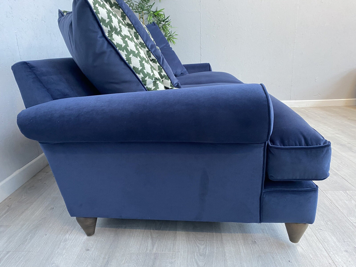 F.V. The Lounge Co. BRONWYN Fabric 4 Seater Scatter Back Sofa - RRP £1,995