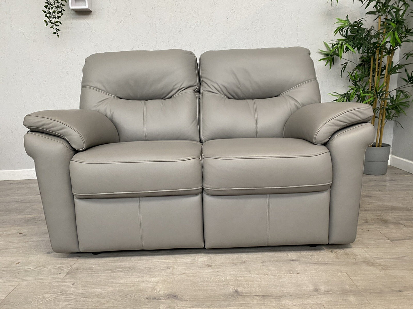 F. Village. G Plan - SEATTLE Leather 2 Seater Sofa, Cambridge Grey, RRP £3,270