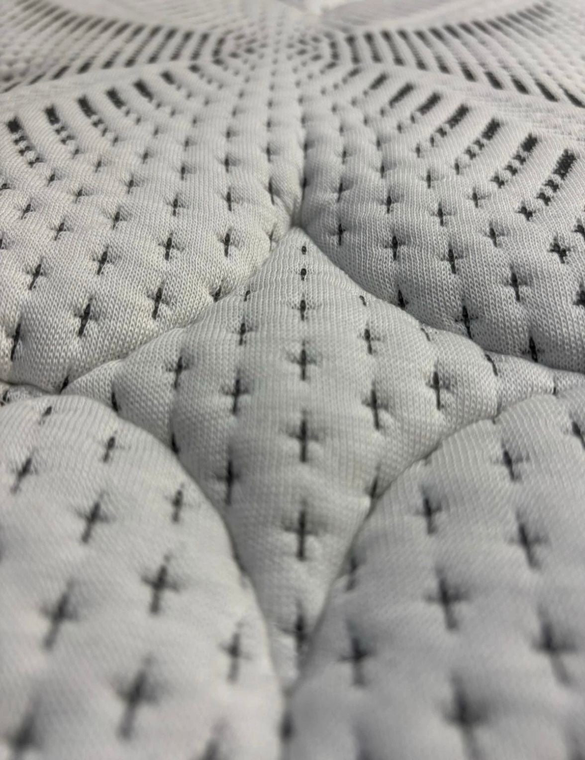 IGEL Nanotech 2050i 6ft Superking Mattress, Firm - RRP £1,649