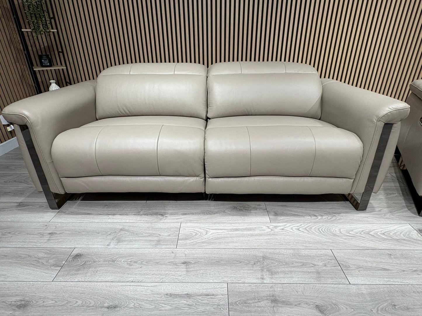 Furniture Village GISELLA Style Leather 3 + 2 Seater Power Recliner Sofa Set