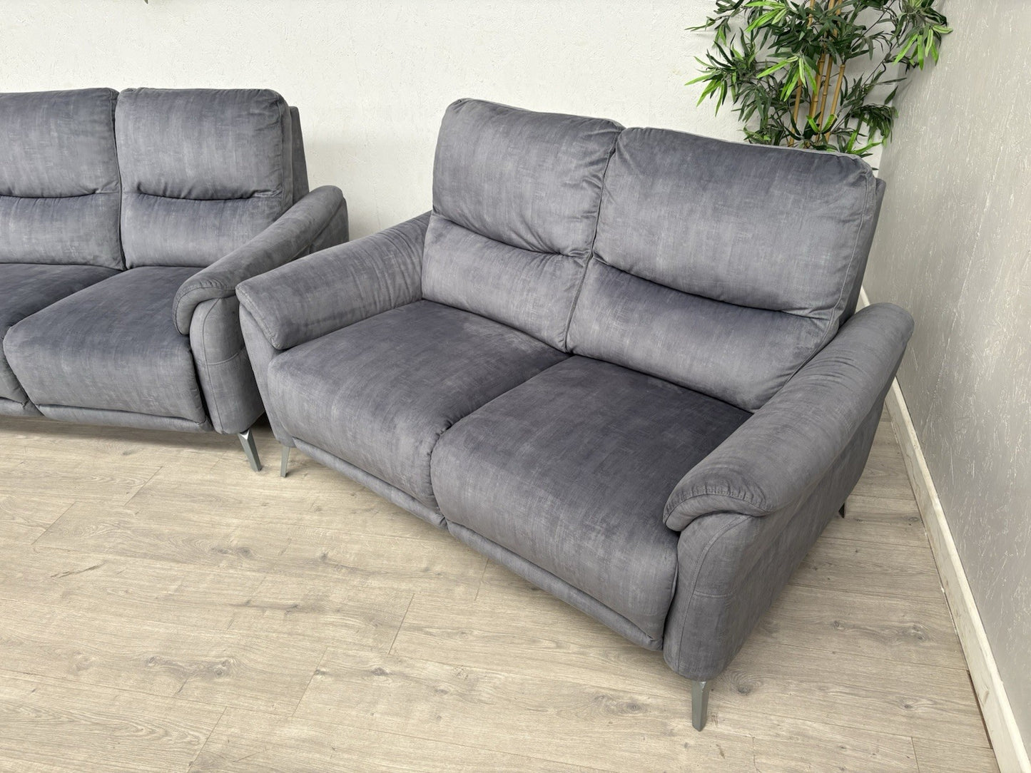 F. Village DAYTONA Fabric 3 + 2 Seater Sofa Set, Power Recliner - RRP £2,490