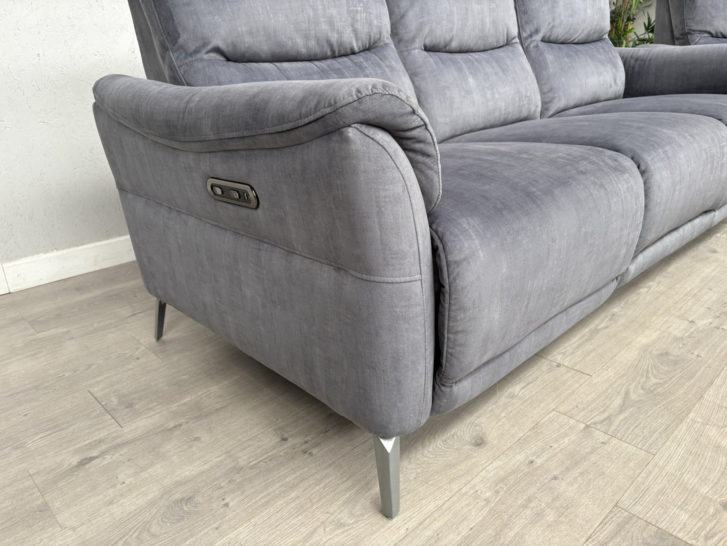F. Village DAYTONA Fabric 3 + 2 Seater Sofa Set, Power Recliner - RRP £2,490