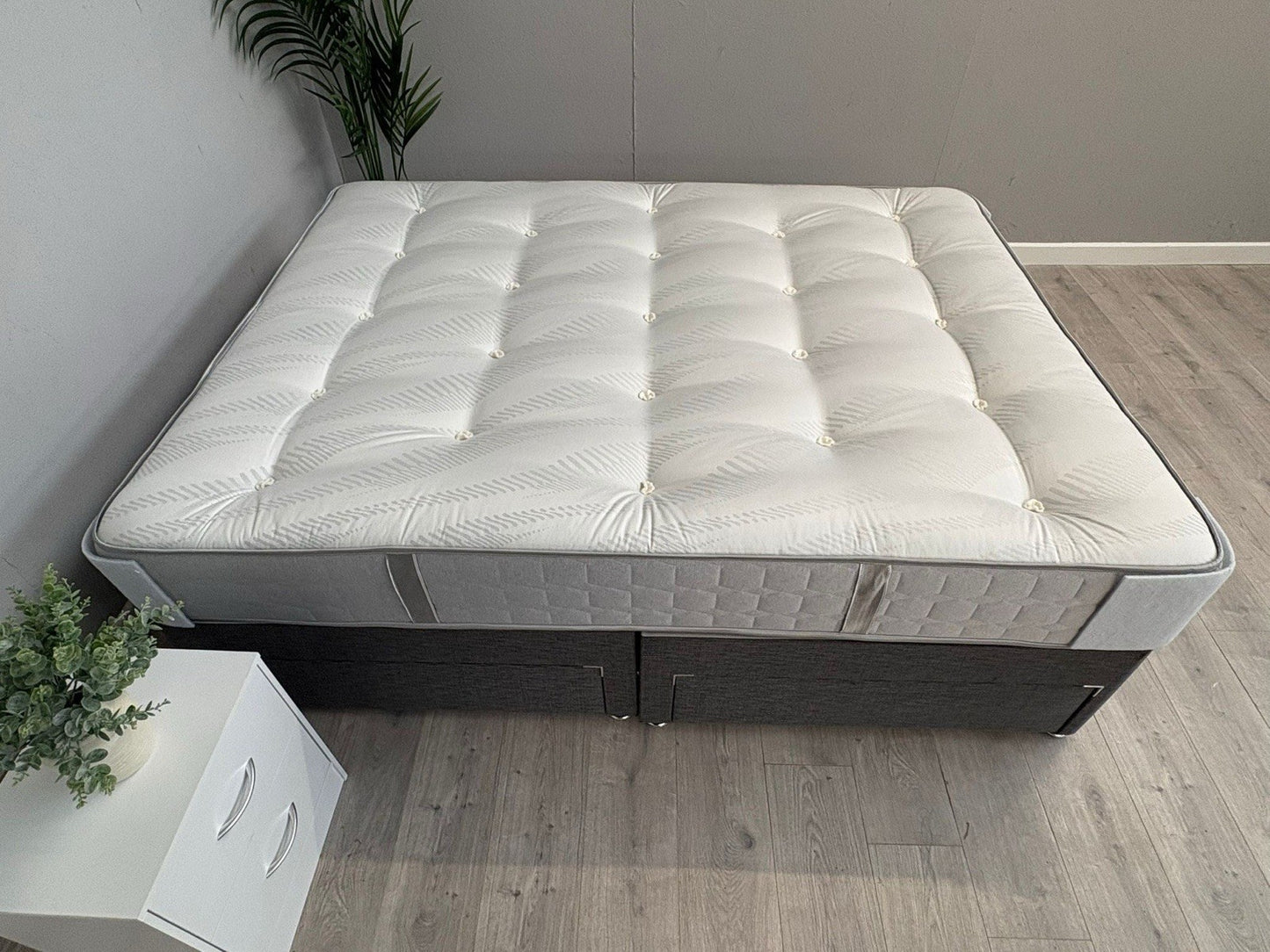 Sealy MELBOURNE Ortho Extra Firm 5ft Kingsize Mattress - RRP £1,399