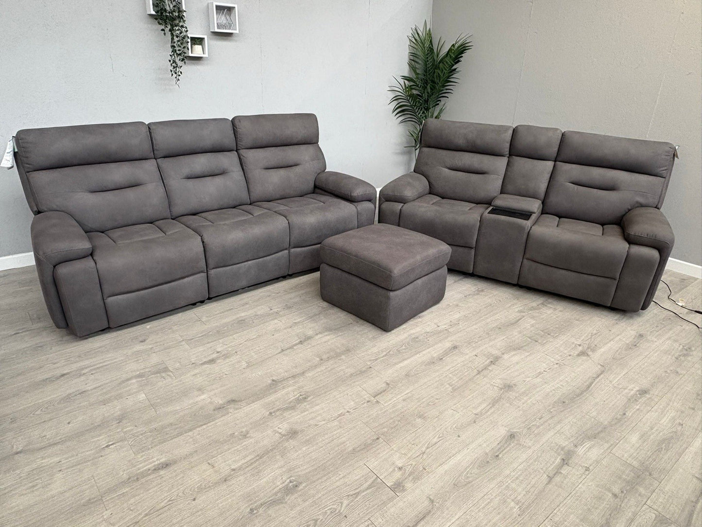 Furniture Village CINEMAX 3 + 2 Seater Power Recliner Media Sofa Set + Footstool