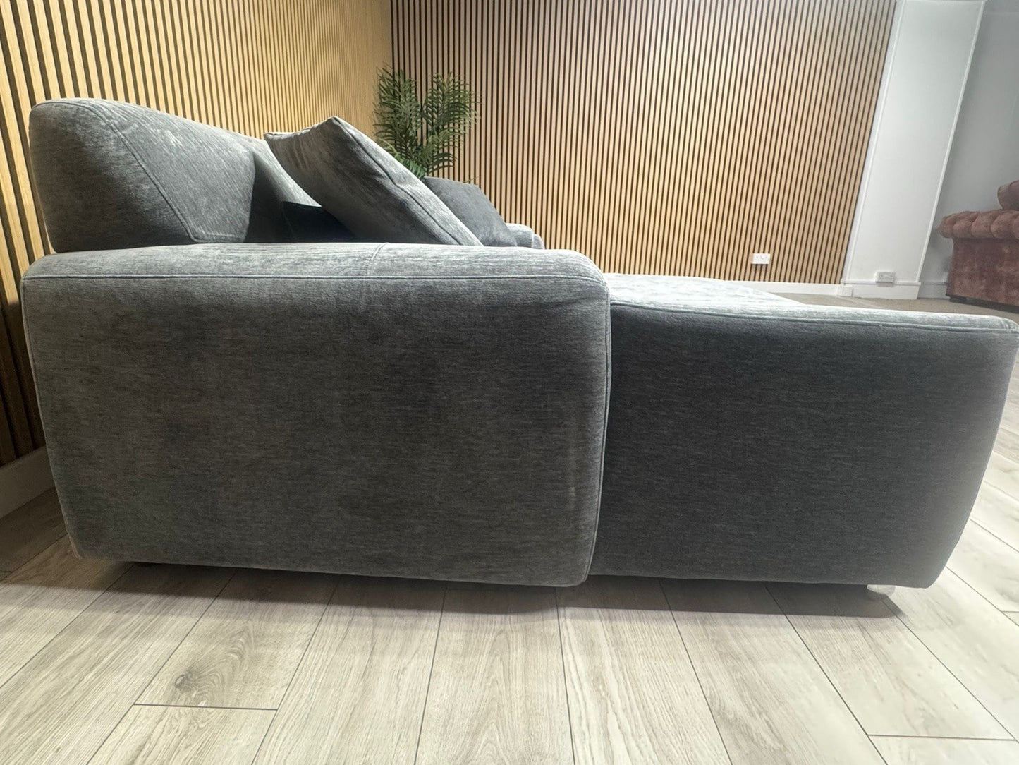 MODENA Large Fabric LHF Open End Chaise Corner Sofa - RRP £2,499