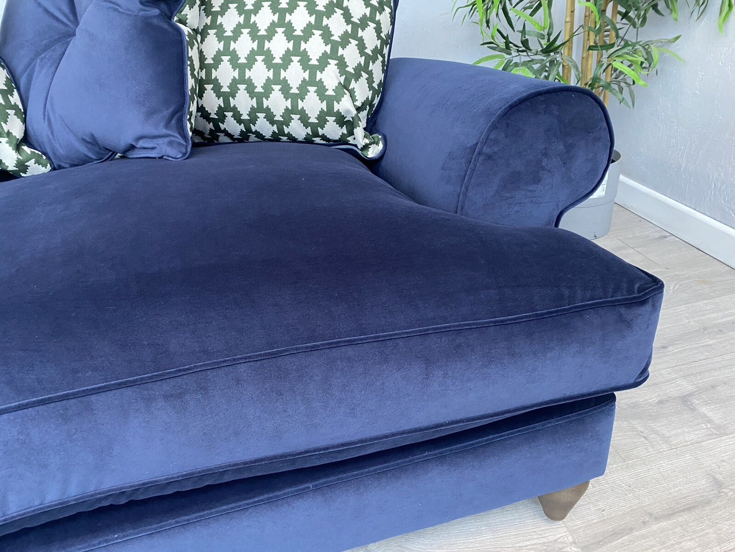 F.V. The Lounge Co. BRONWYN Fabric 4 Seater Scatter Back Sofa - RRP £1,995