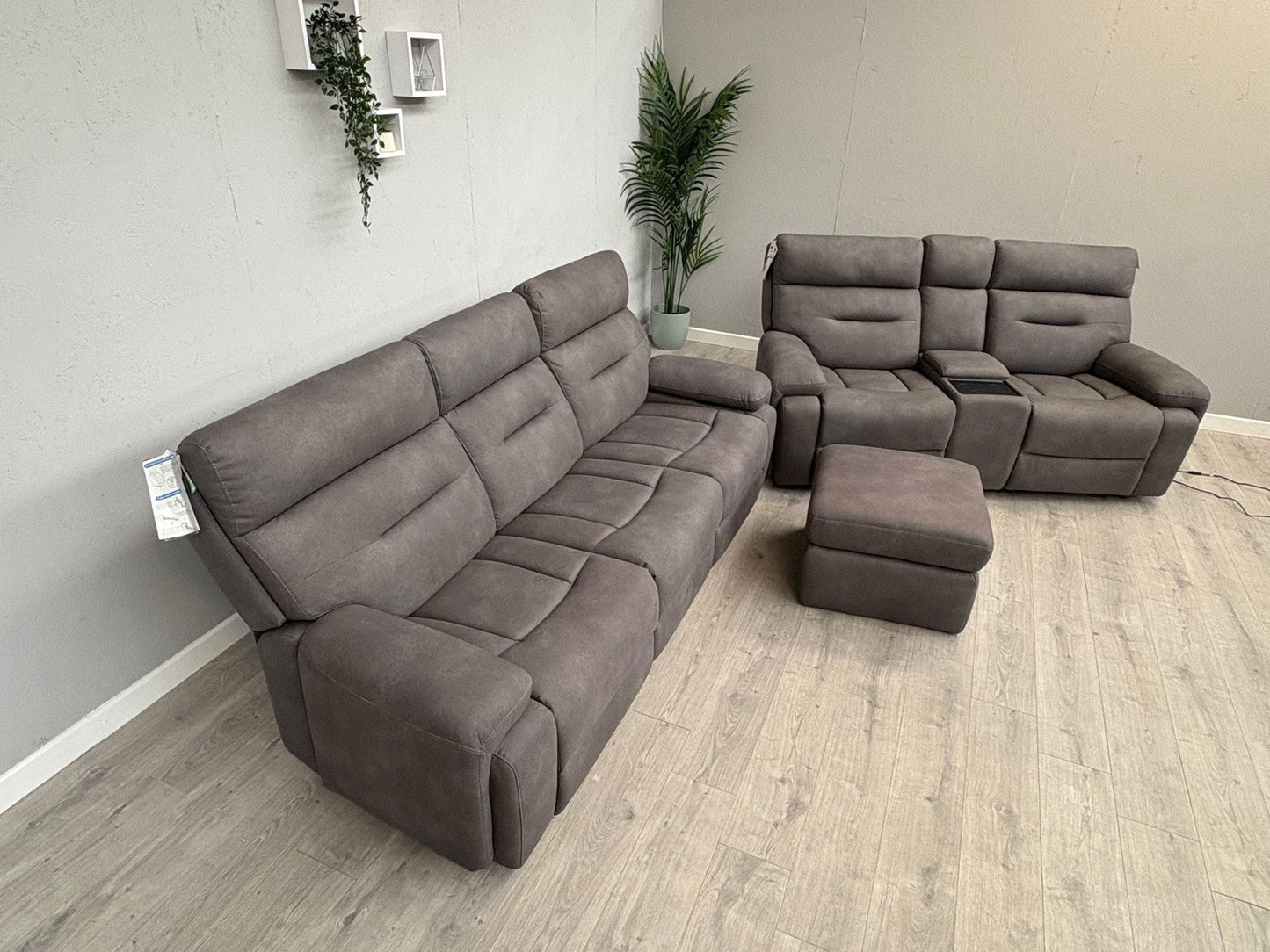 Furniture Village CINEMAX 3 + 2 Seater Power Recliner Media Sofa Set + Footstool