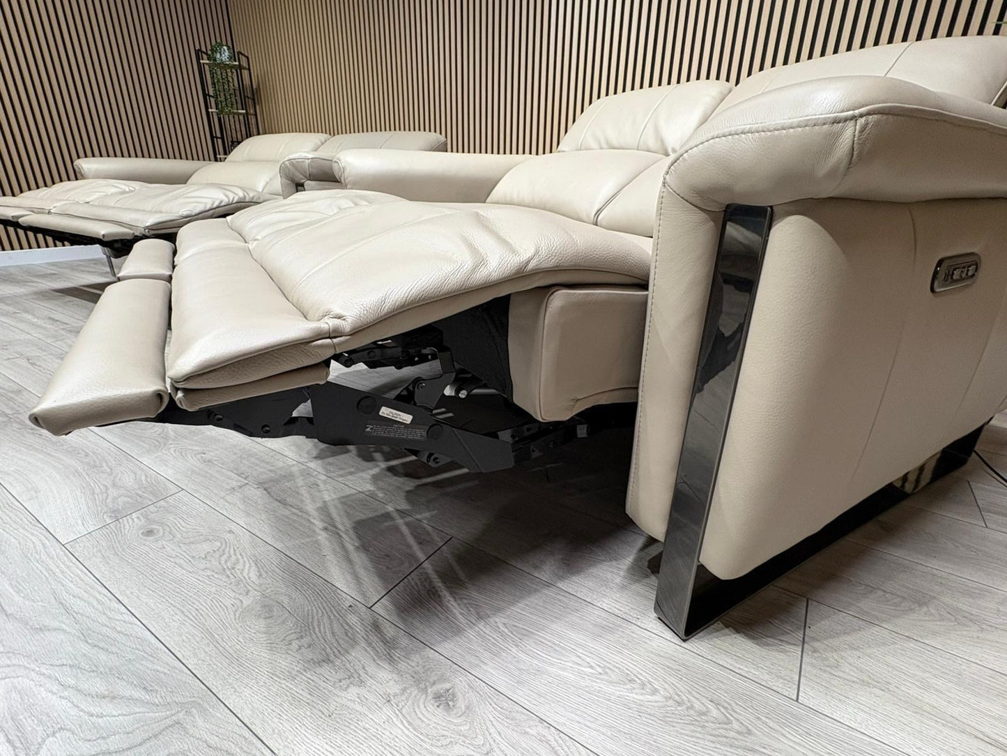 Furniture Village GISELLA Style Leather 3 + 2 Seater Power Recliner Sofa Set