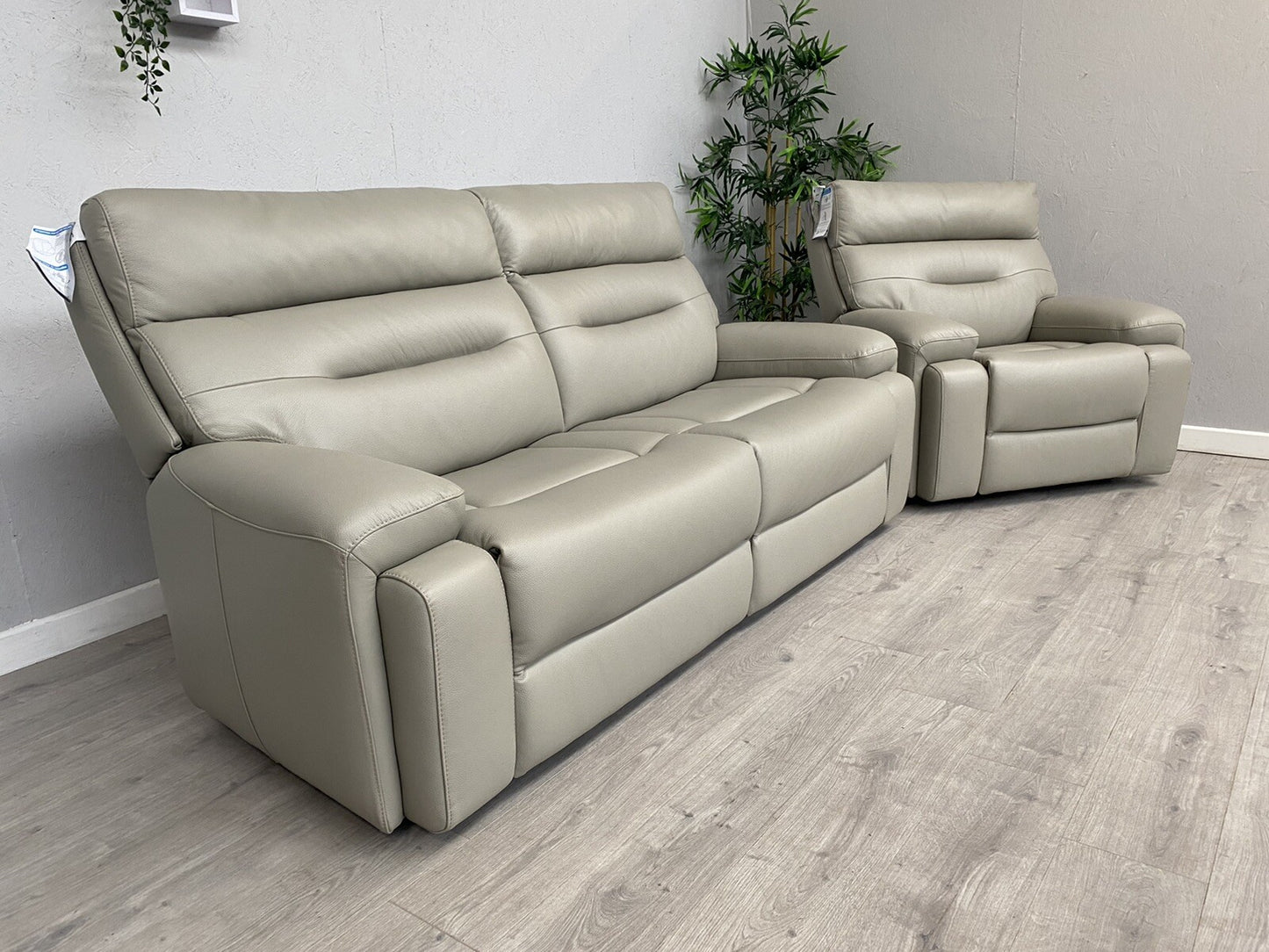 Furniture Village CINEMAX Leather 3 Seater Sofa + Armchair - RRP £2,890