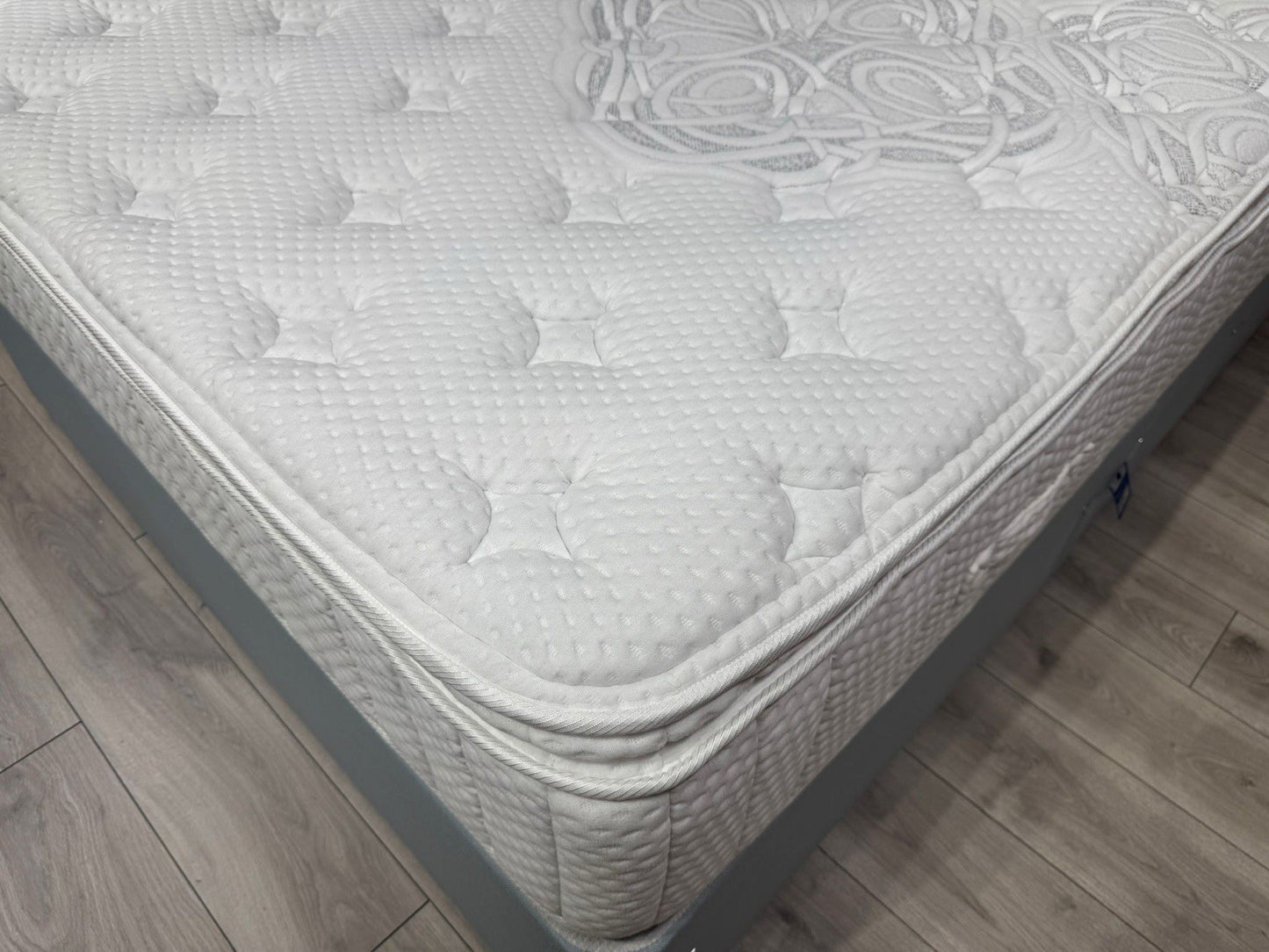IGEL Advance 2500 Pillow Top 5ft Kingsize Mattress, Medium - RRP £1,799