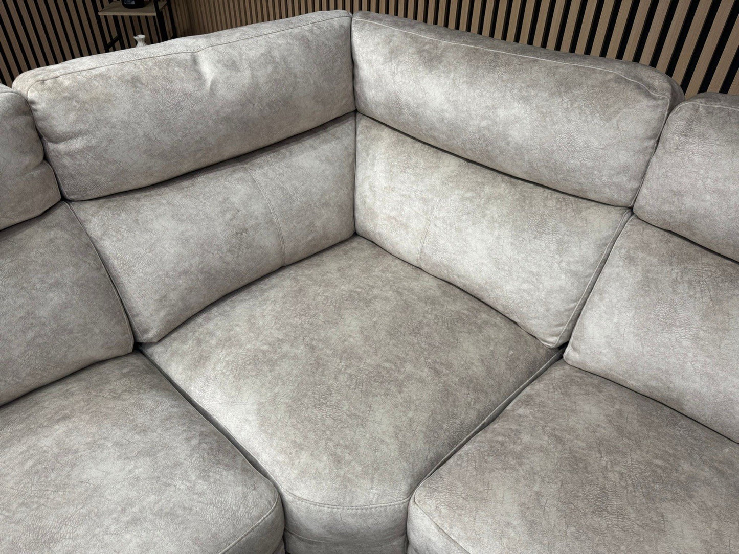 Furniture Village CONTEMPO Fabric LHF Open End Chaise Corner Sofa - RRP £2,295