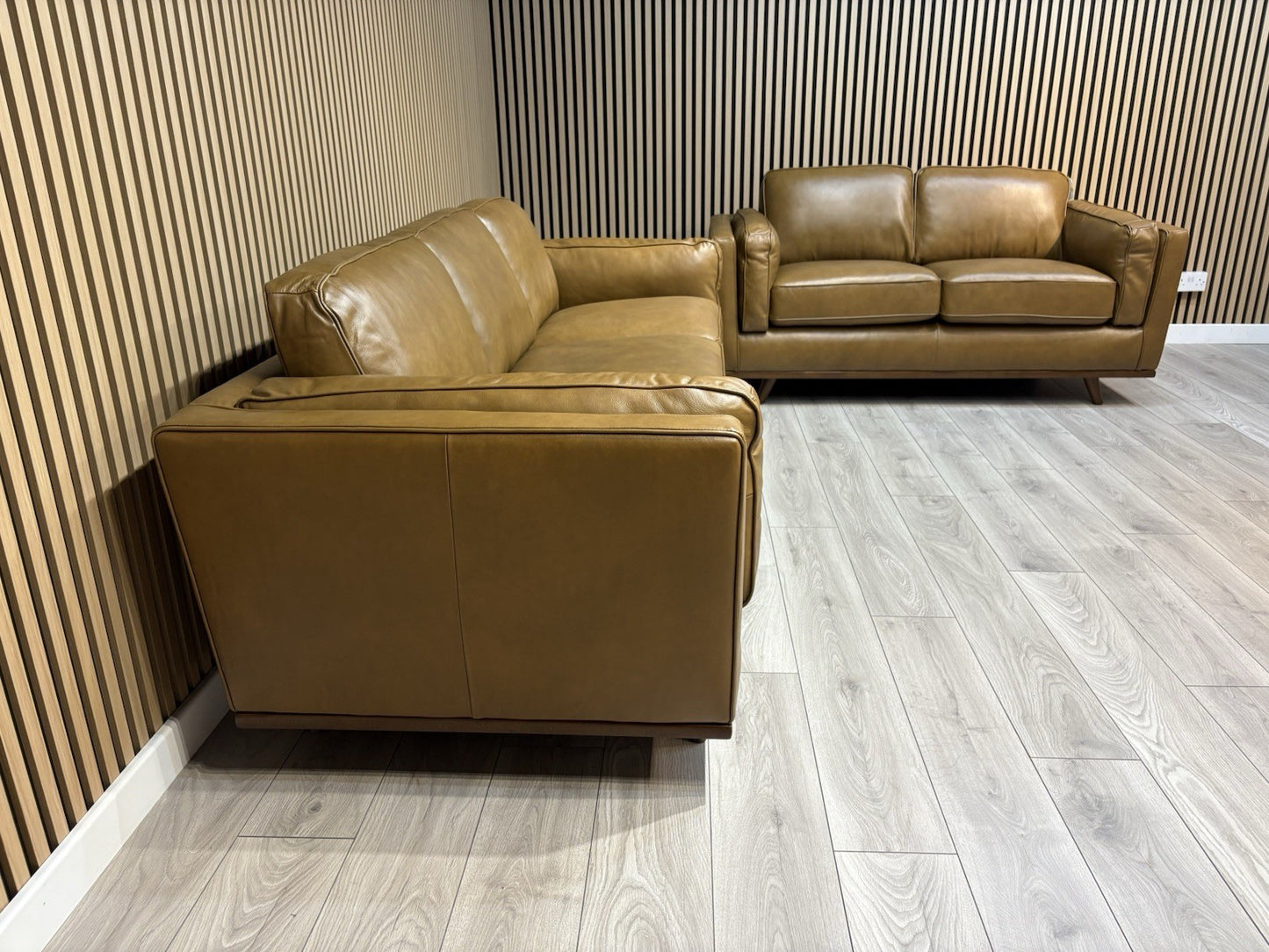 John Lewis Sample VALENCIA 3 Seater + 2 Seater Leather Sofa Set - RRP £4,398