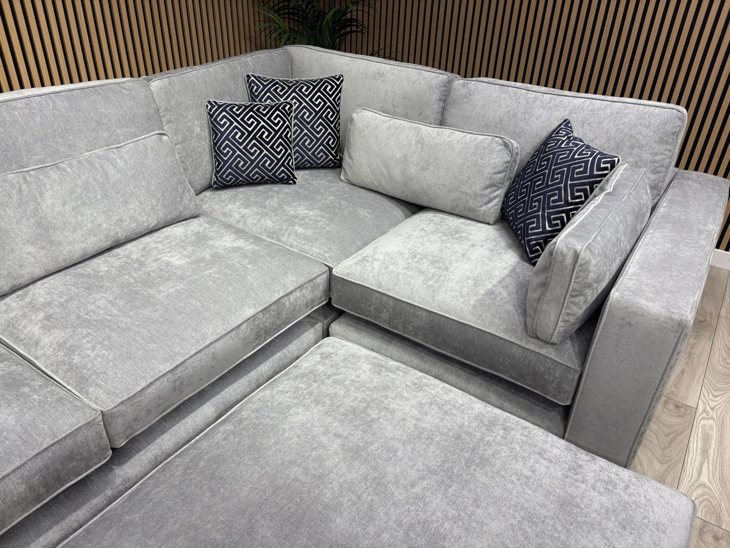 Sofology CAVALLI Style Fabric 3 Corner 1.5 Sofa + Footstool, Silver - RRP £5398