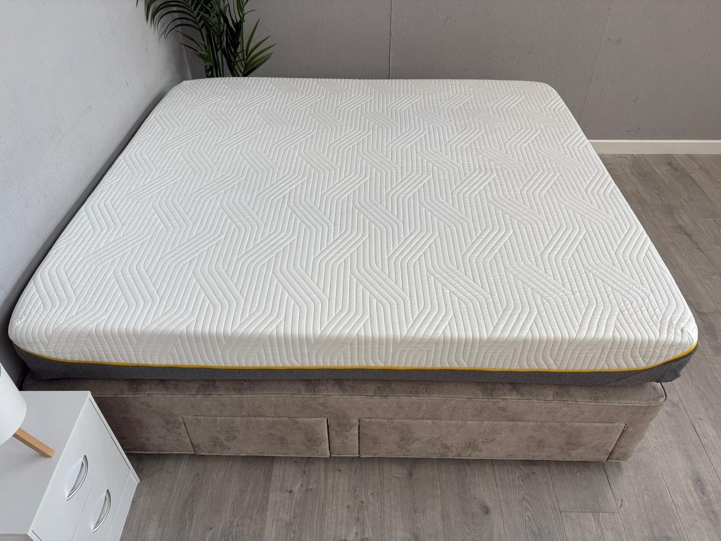Tempur SENSATION ELITE Memory 6ft Superking Mattress, Firm - RRP £2,399