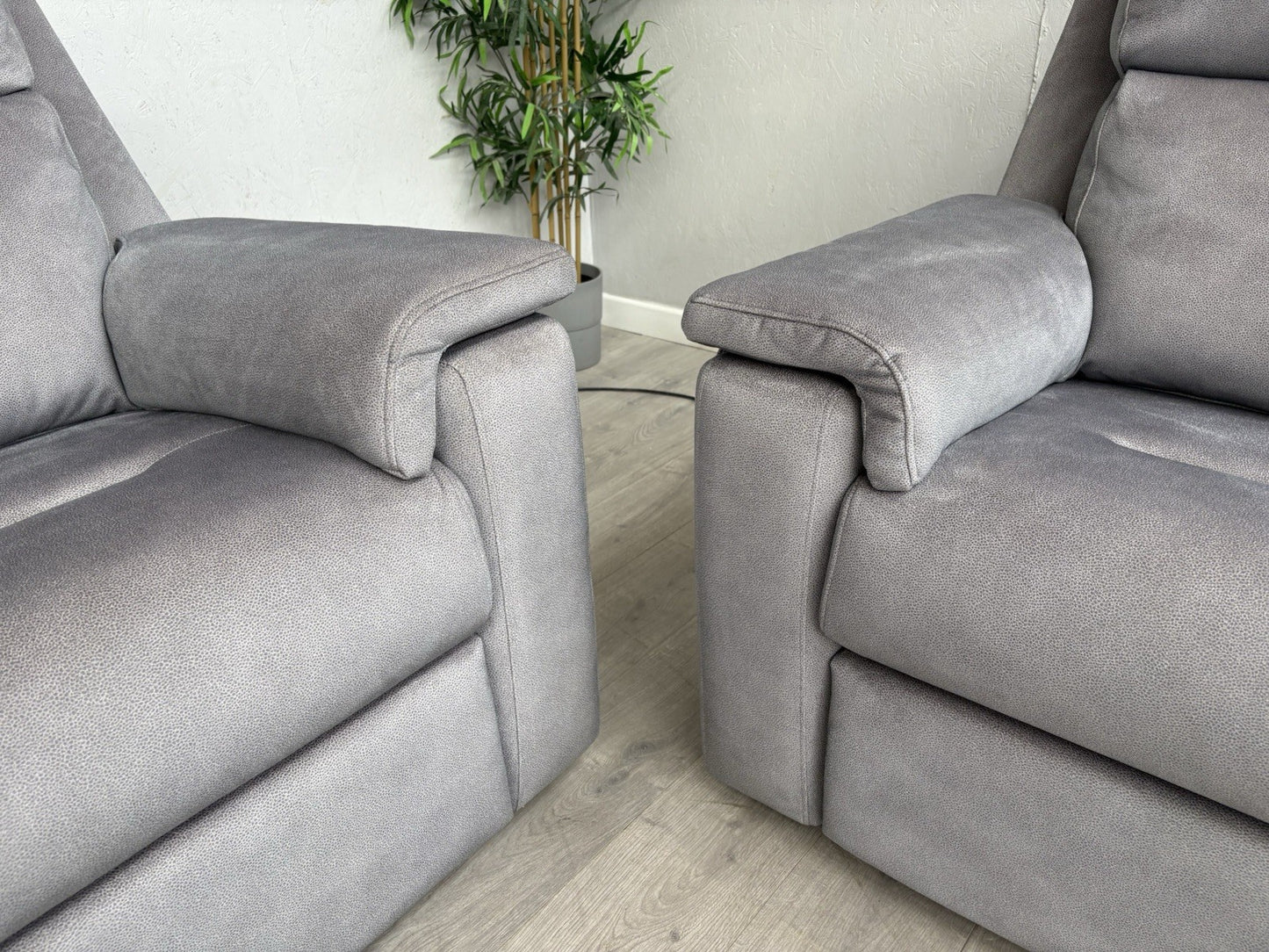 F. Village. G Plan - THORNBURY 3 + 2 Seater Power Recliner Sofa Set - RRP £5,890