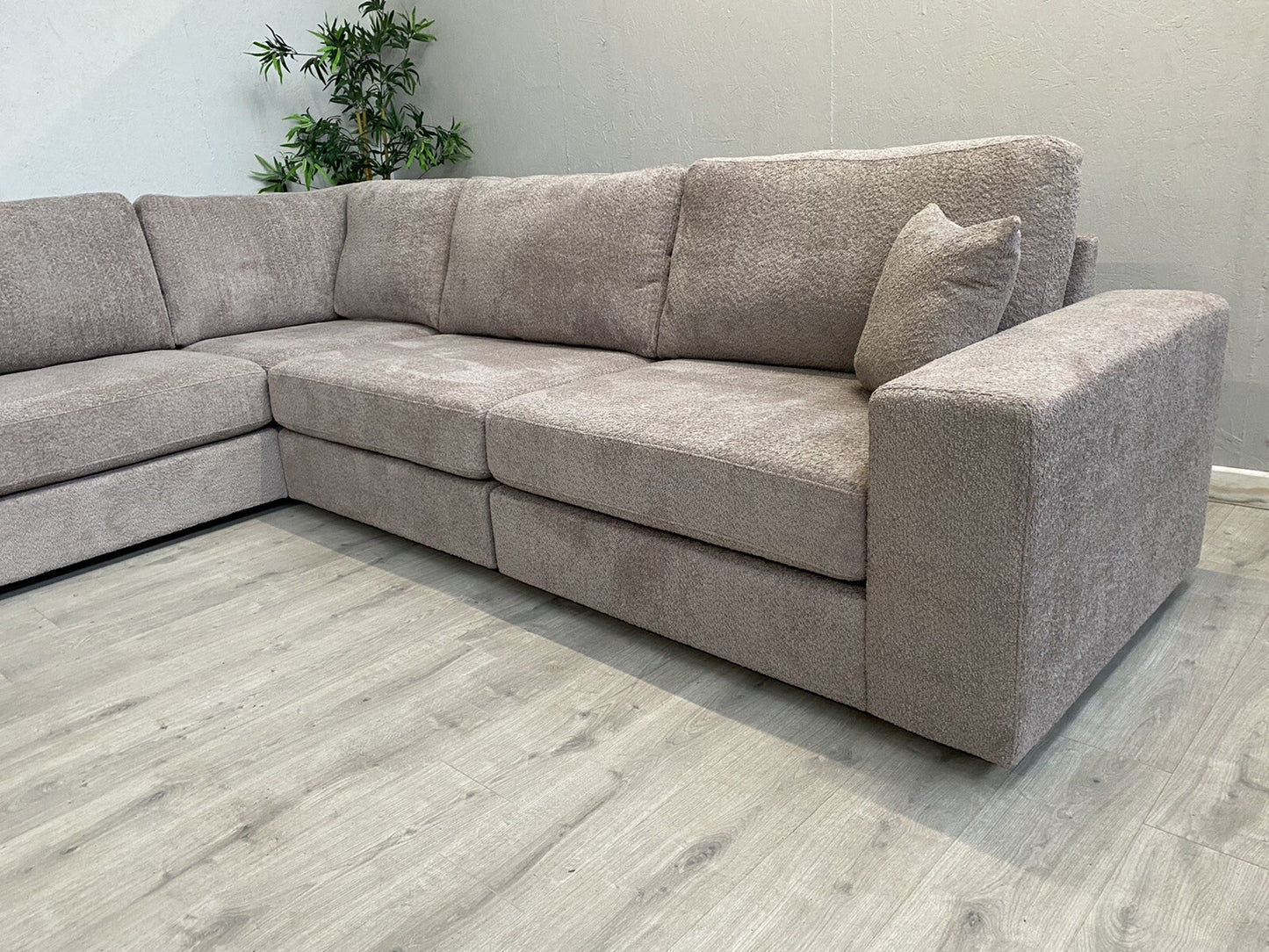 Westbridge FREDDIE Premium Fabric Large 2 Corner 2 Sofa - RRP £3,499