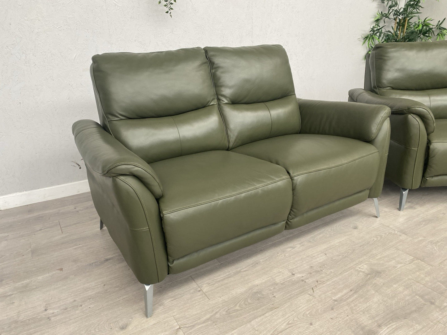 Furniture Village DAYTONA Leather 2 x 2 Seater Sofa Set, Oslo Pine - RRP £2,990