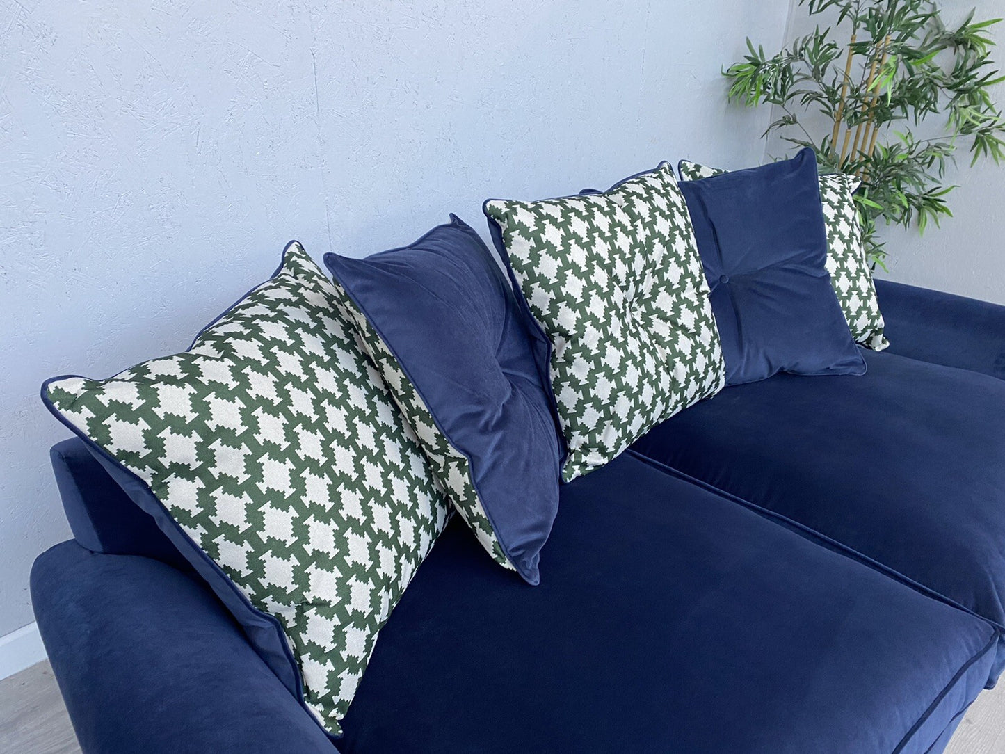 F.V. The Lounge Co. BRONWYN Fabric 4 Seater Scatter Back Sofa - RRP £1,995