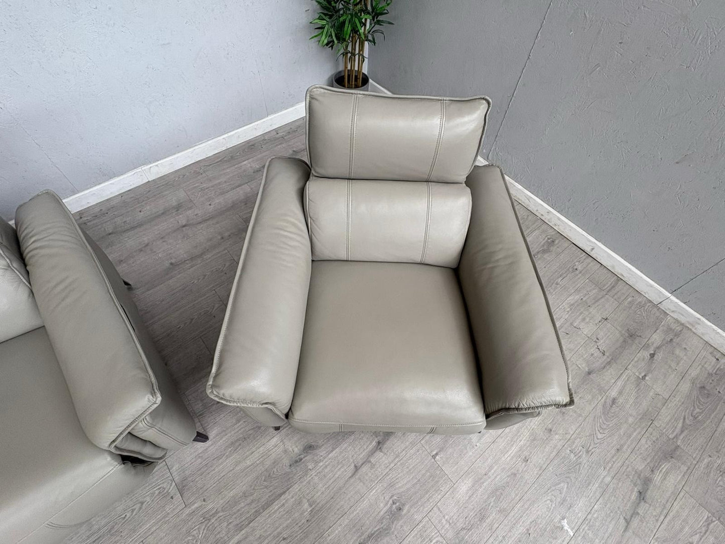 F. Village JUDE Leather 3 Seater Sofa + Armchair, Power Recliners - RRP £4,390