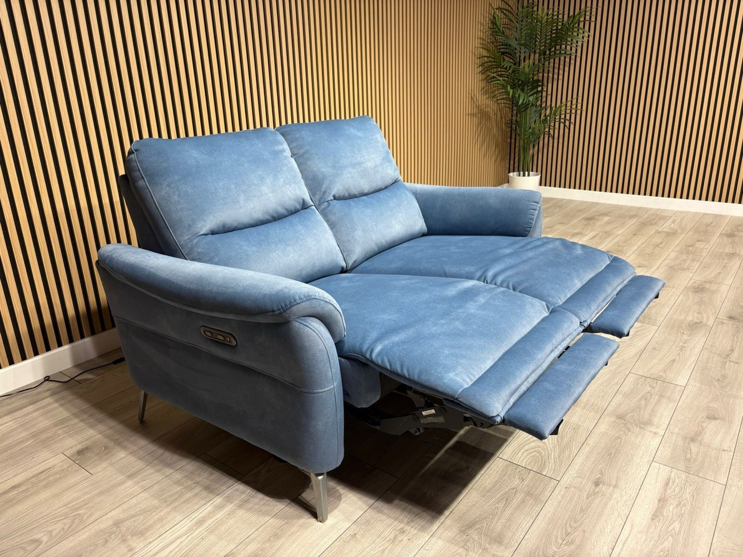 Furniture Village DAYTONA Fabric 2 Seater Power Recliner Sofa - RRP £1,395