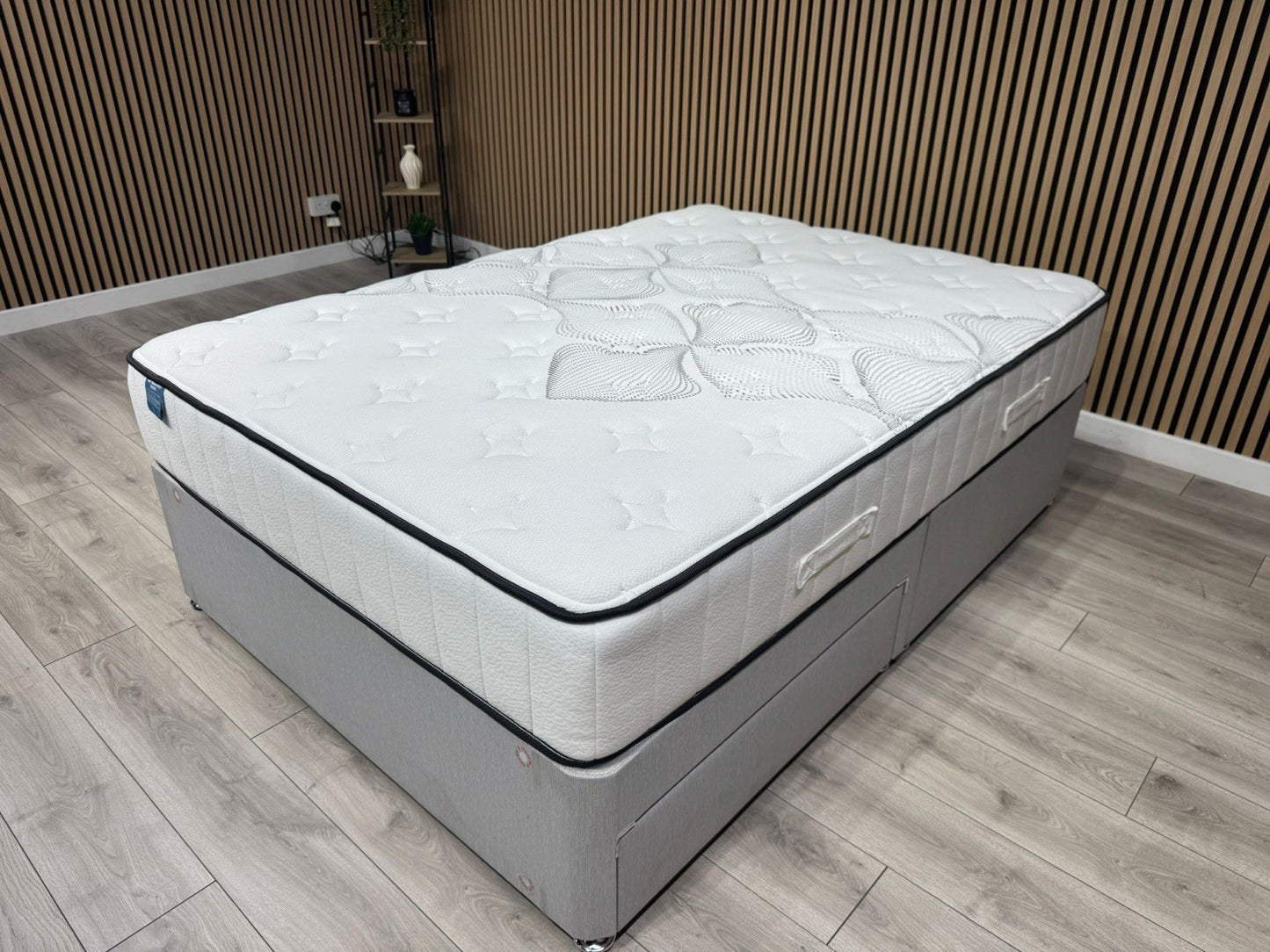 IGEL Nanotech 2050i 4ft 6 Double Mattress, Firm - RRP £1,099