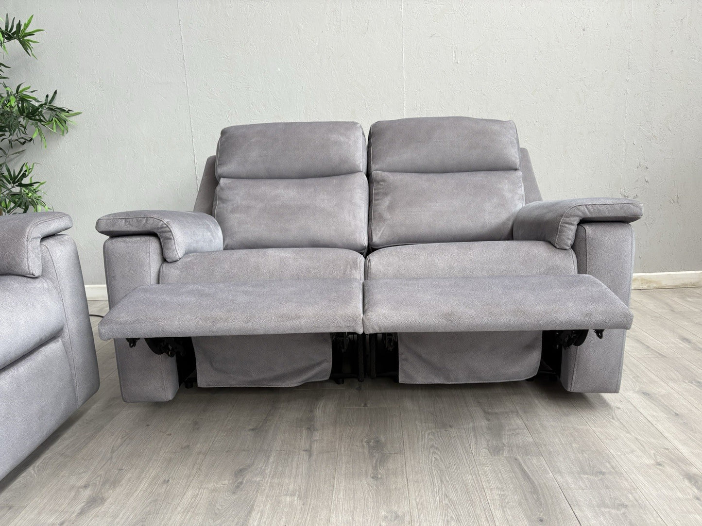 F. Village. G Plan - THORNBURY 3 + 2 Seater Power Recliner Sofa Set - RRP £5,890