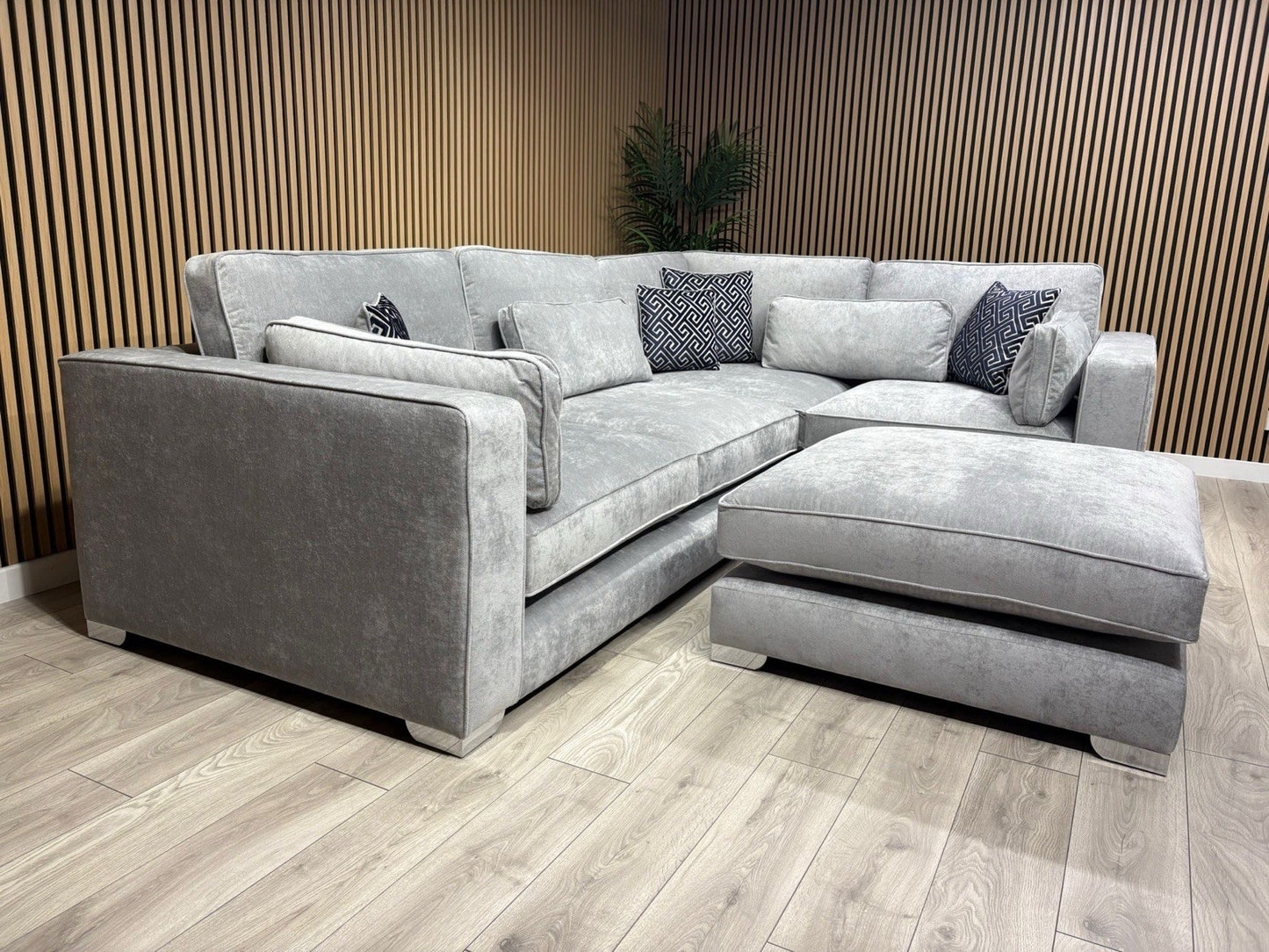 Sofology CAVALLI Style Fabric 3 Corner 1.5 Sofa + Footstool, Silver - RRP £5398