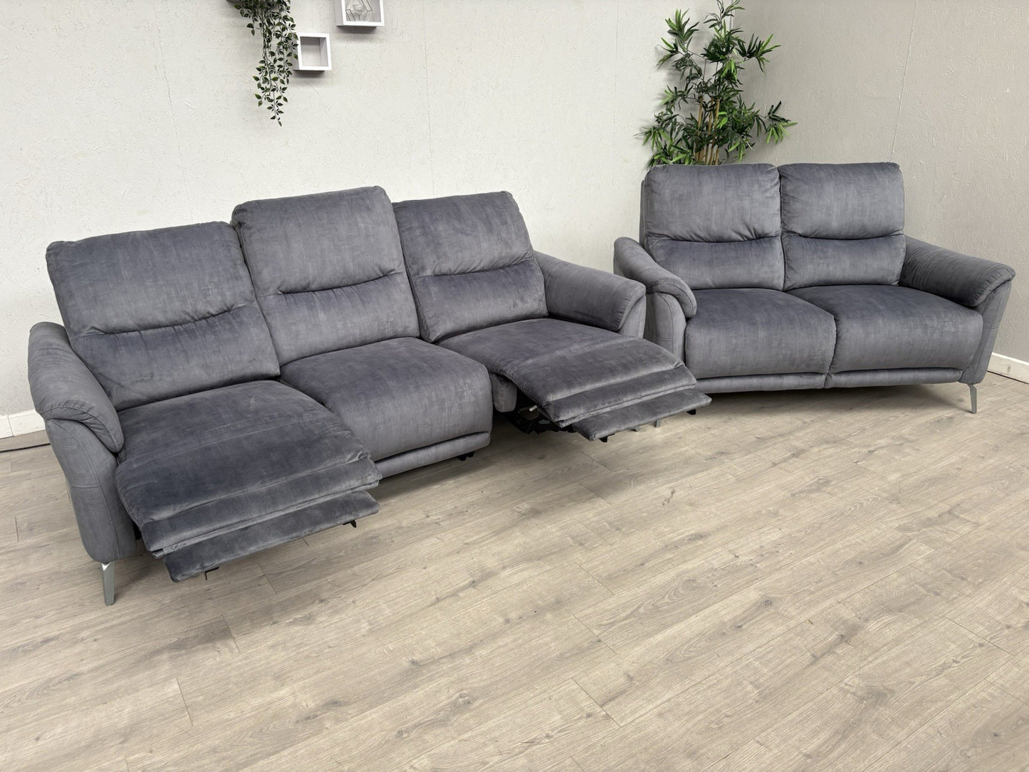 F. Village DAYTONA Fabric 3 + 2 Seater Sofa Set, Power Recliner - RRP £2,490