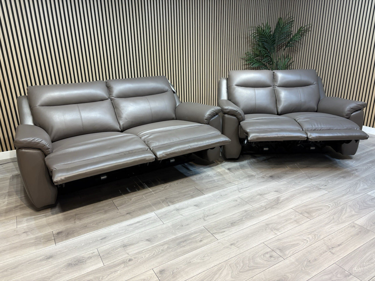 NAVONA 3 Seater + 2 Seater Leather Sofa Set, Power Recliners - RRP £3,498