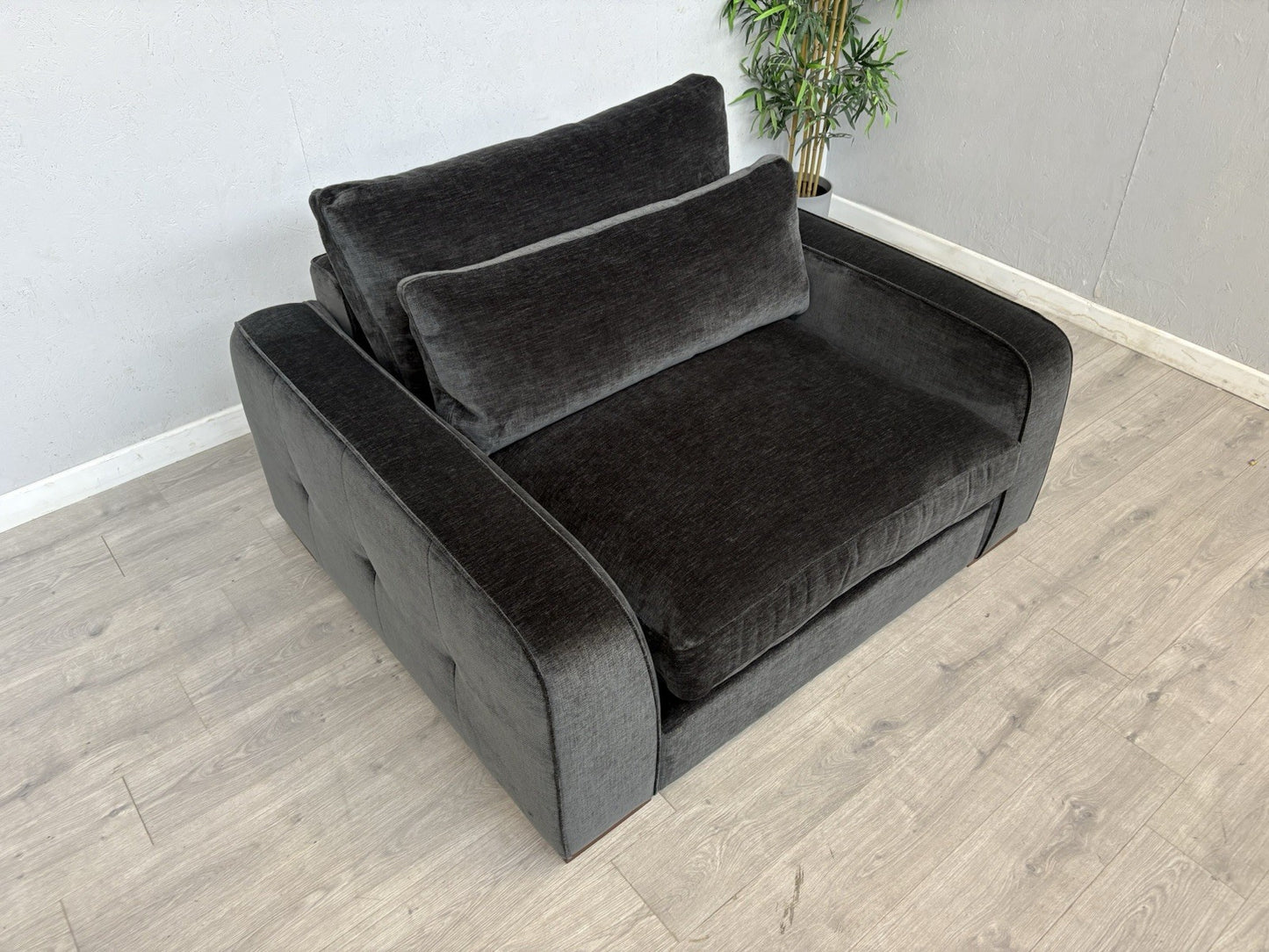 Westbridge SOPRANO / Sofology CAVALLI Style Fabric Loveseat Armchair - RRP £1599