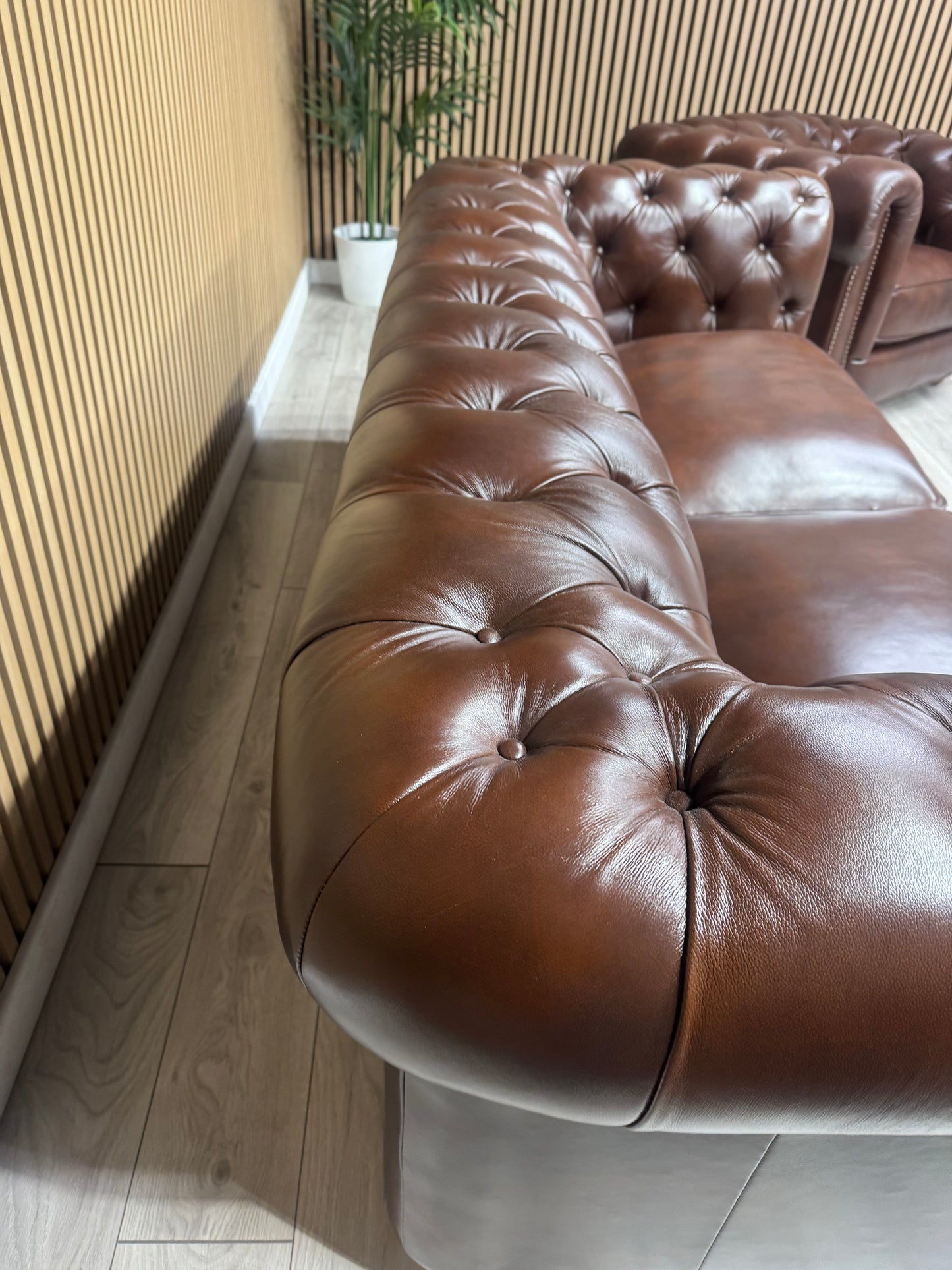 At The Helm Shackleton Style 3 Seater + 2 Armchairs Leather Chesterfield Sofa Set