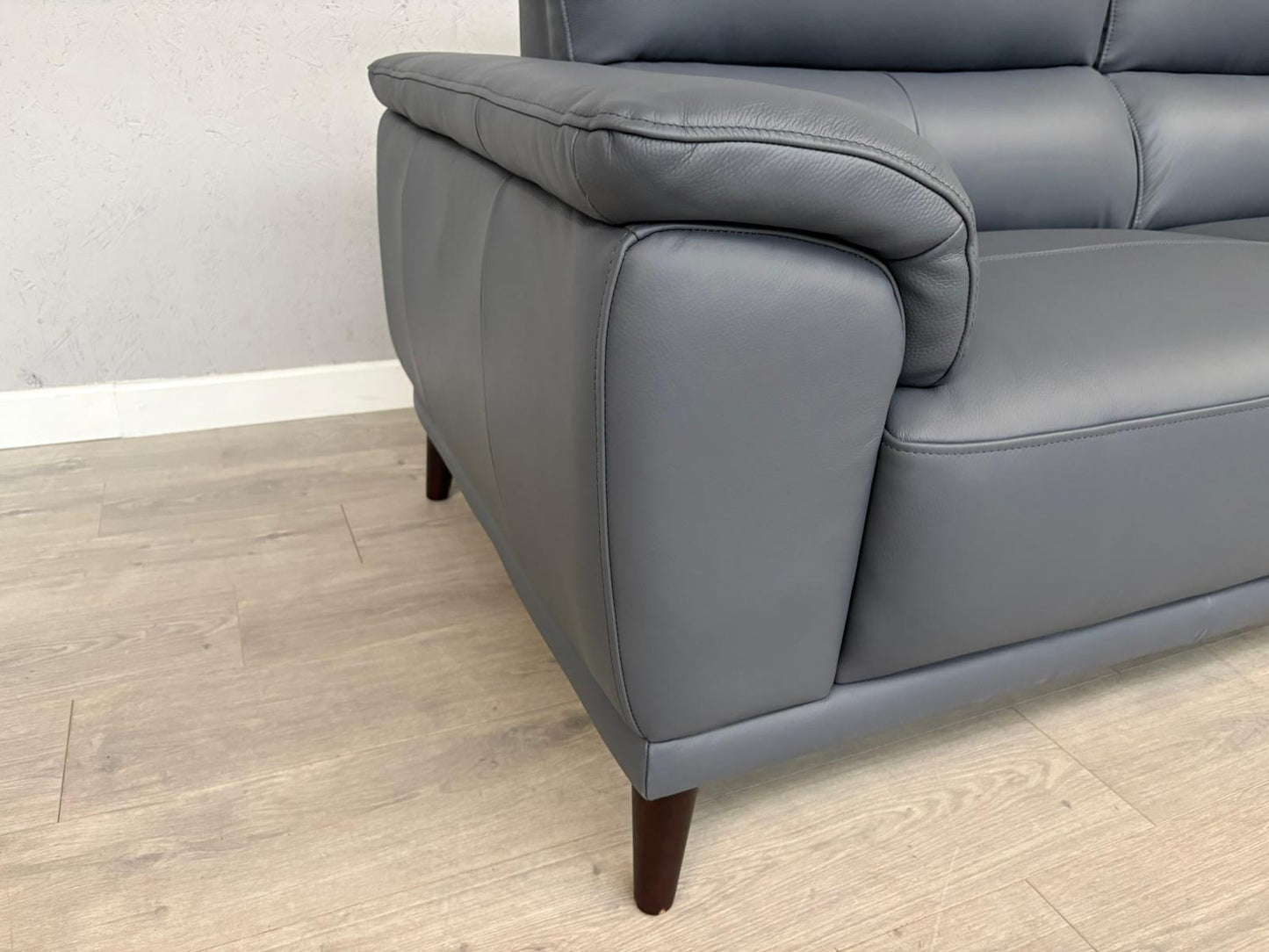 Furniture Village - Morgan 3 Seater + 2 Seater Leather Sofa Set RRP £2890