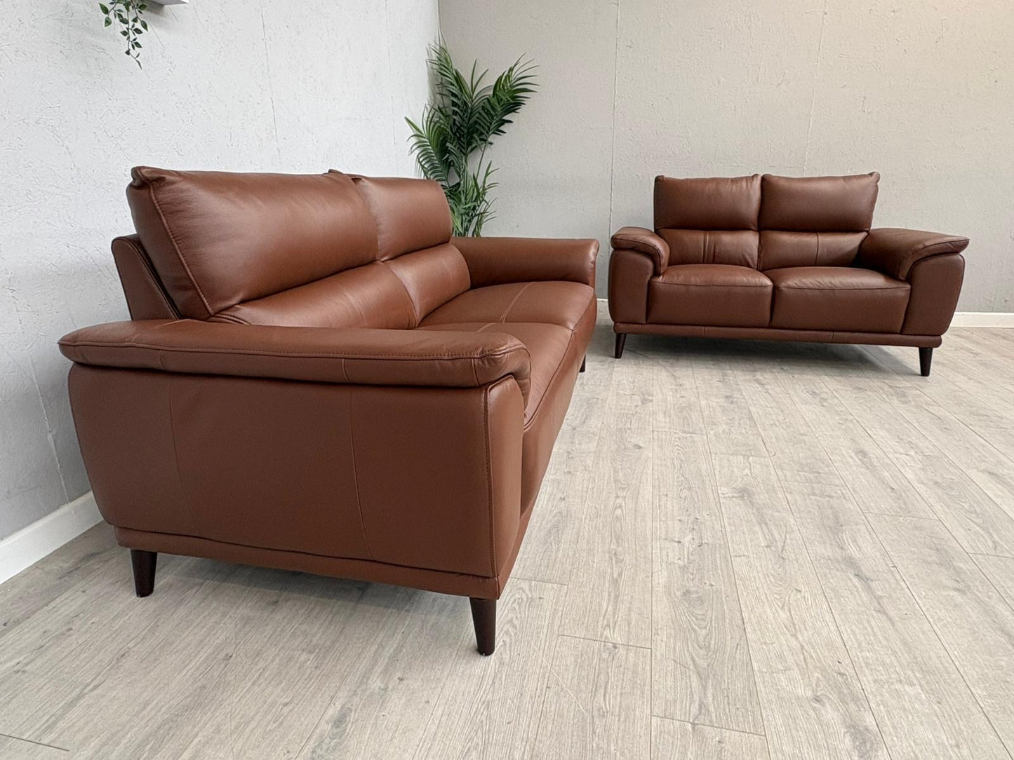 Furniture Village - Morgan 3 Seater + 2 Seater Leather Sofa Set RRP £2890