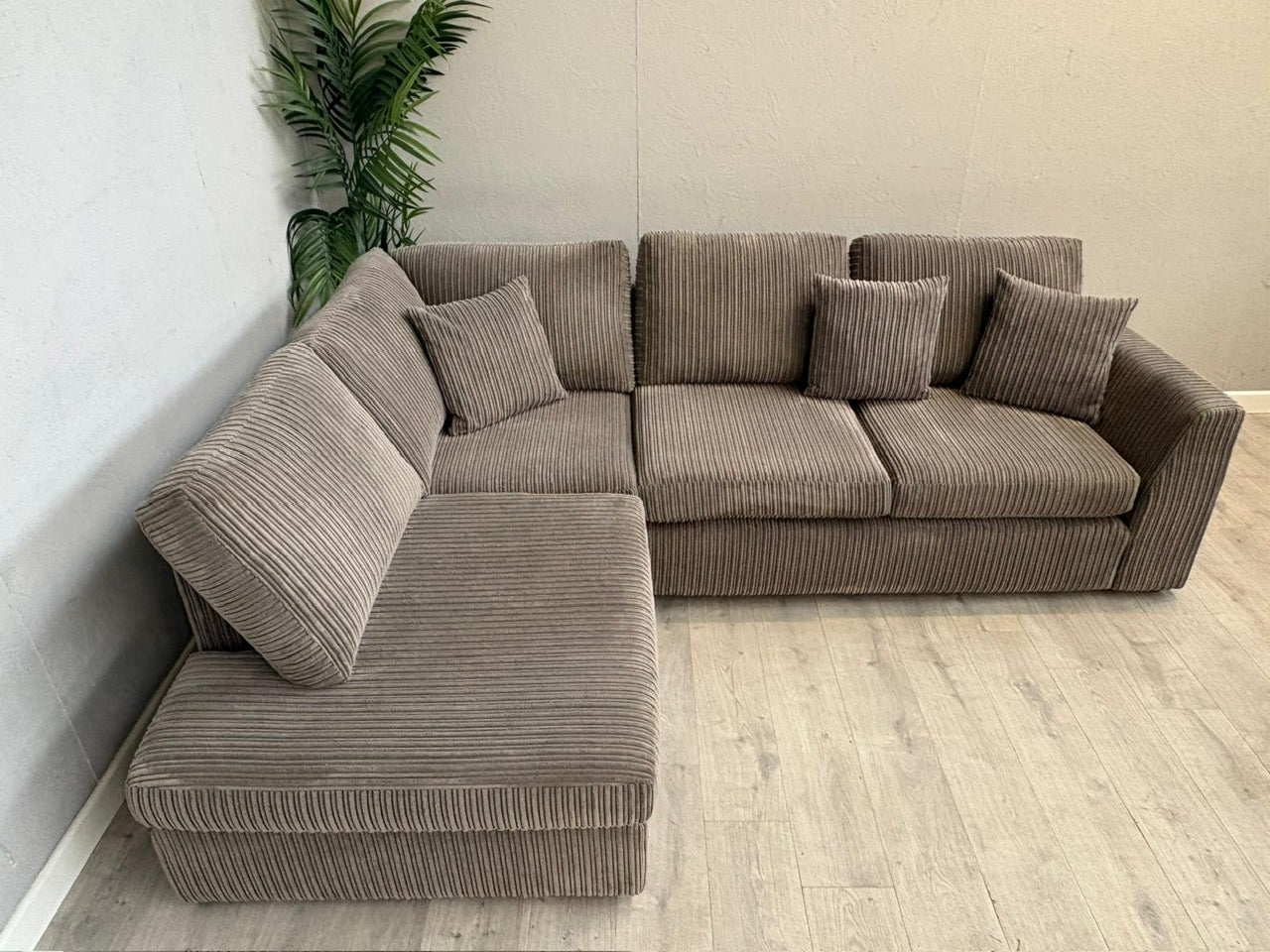 DFS - Heydon Right Hand Facing Arm Open End Corner Sofa - RRP £1099