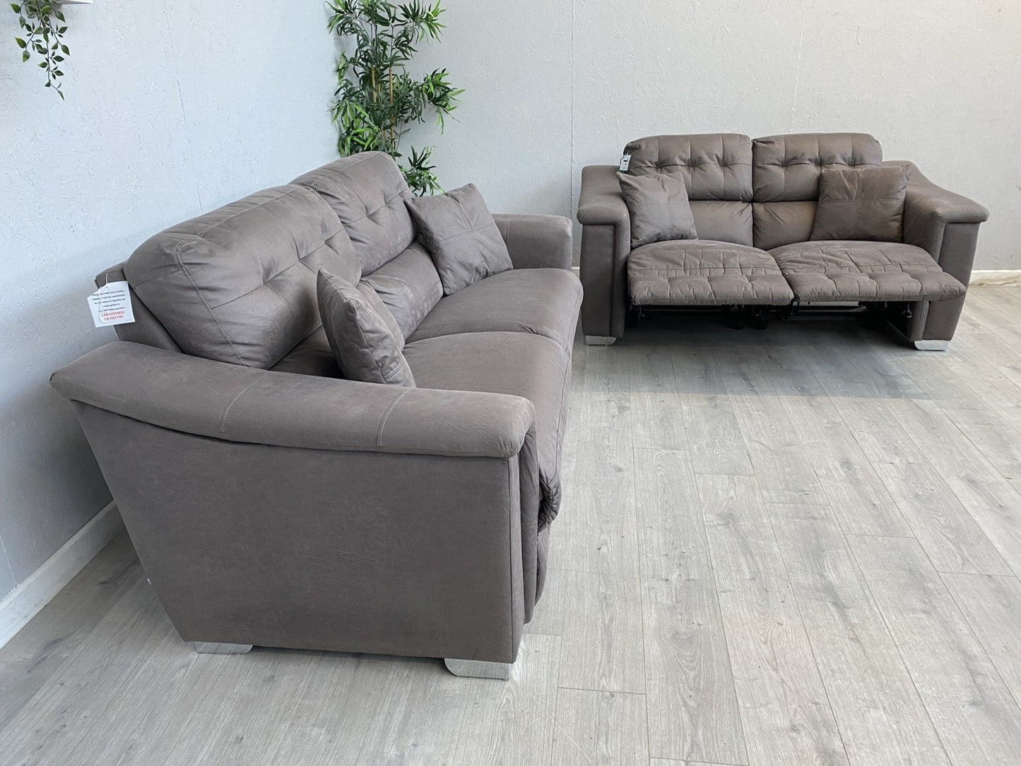 DFS - La-Z-Boy NEW HOLLYWOOD Fabric 3 + 2 Seater Sofa Set, Recliner - RRP £2,948