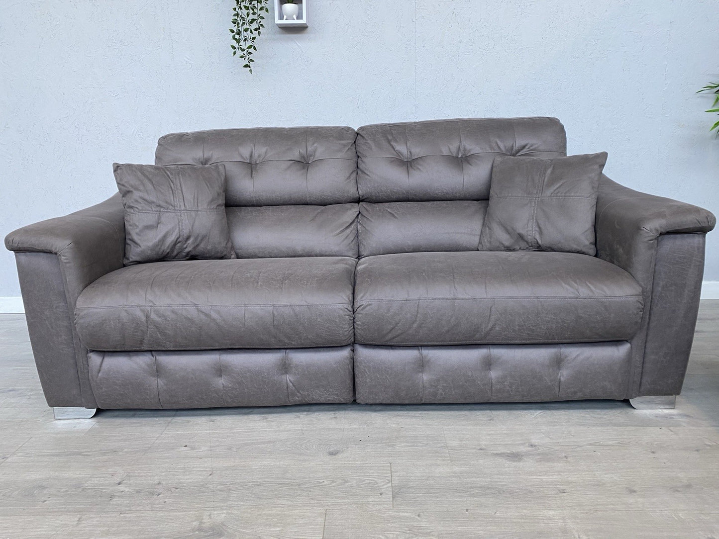 DFS - La-Z-Boy NEW HOLLYWOOD Fabric 3 + 2 Seater Sofa Set, Recliner - RRP £2,948