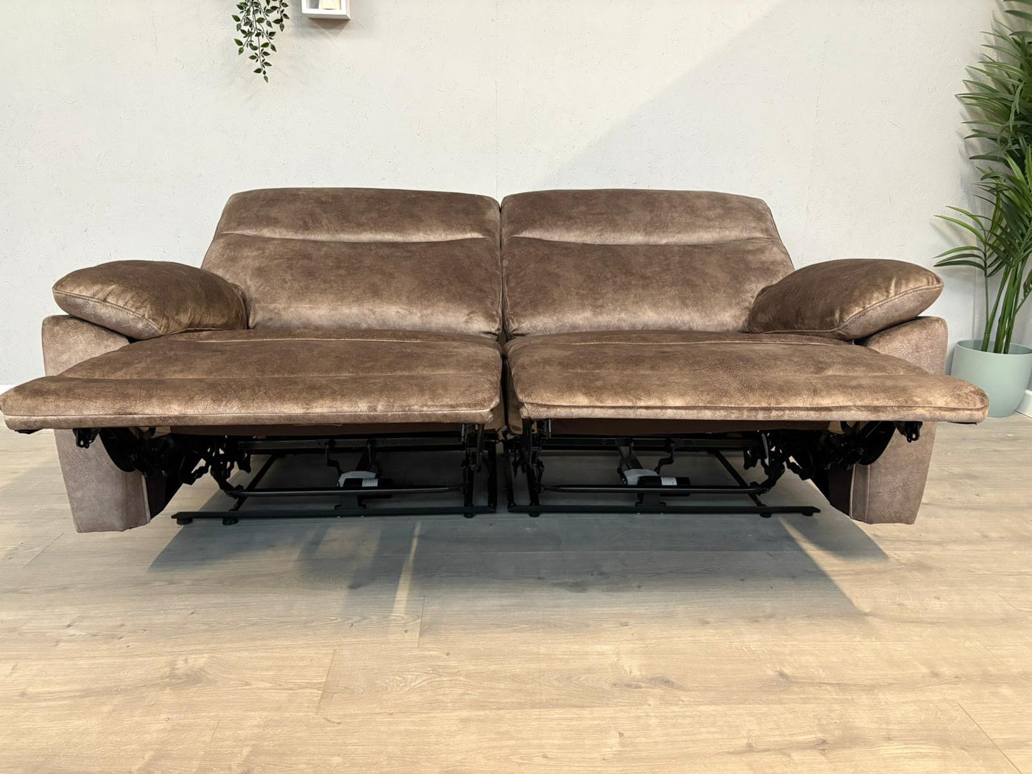 DFS Faxon Fabric 3 Seater Power Recliner Sofa - RRP £899