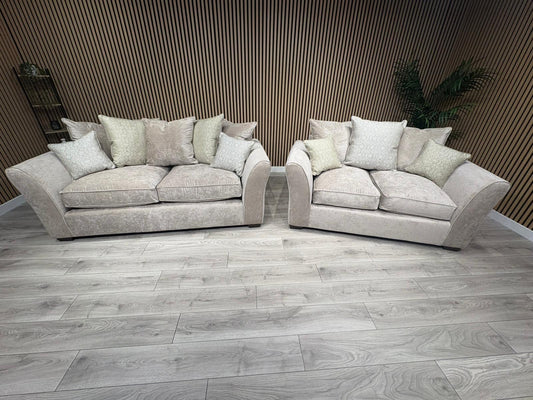 Furniture Village NEW LEGEND 3 Seater + 2 Seater Sofa Set - RRP £2290