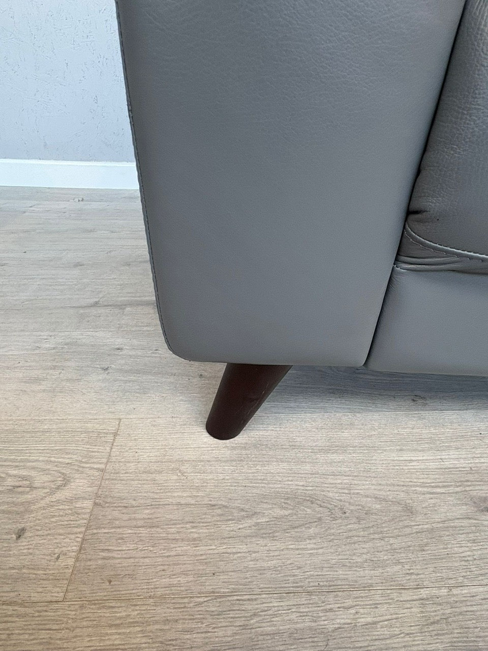 DFS - Leather Chaise End Corner Sofa - RRP £1999