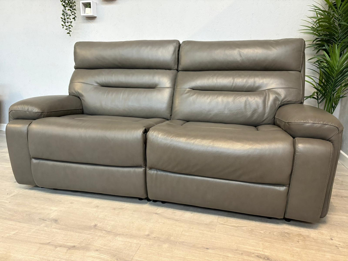 Furniture Village CINEMAX Leather 3 Seater Power Reclining Sofa - RRP £2,395