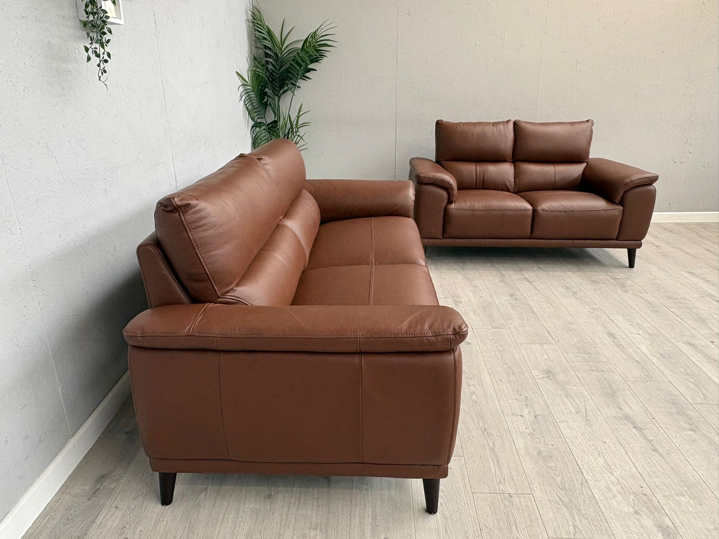 Furniture Village - Morgan 3 Seater + 2 Seater Leather Sofa Set RRP £2890
