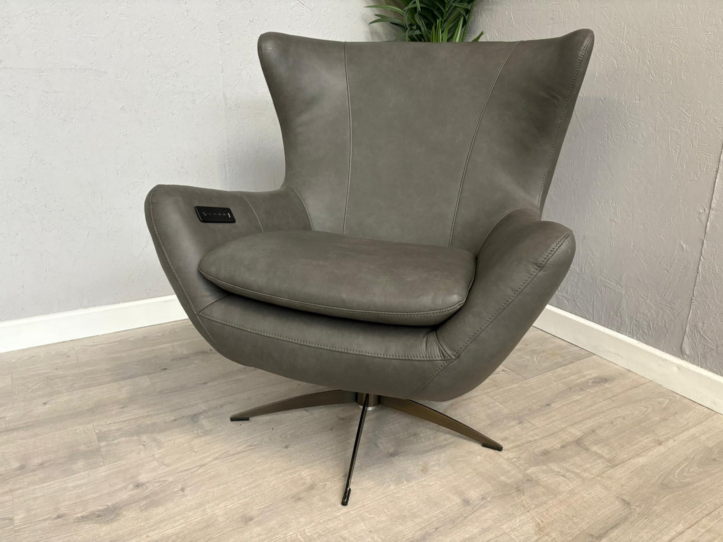 DFS - Rogan Express Swivel Music Chair - RRP £999
