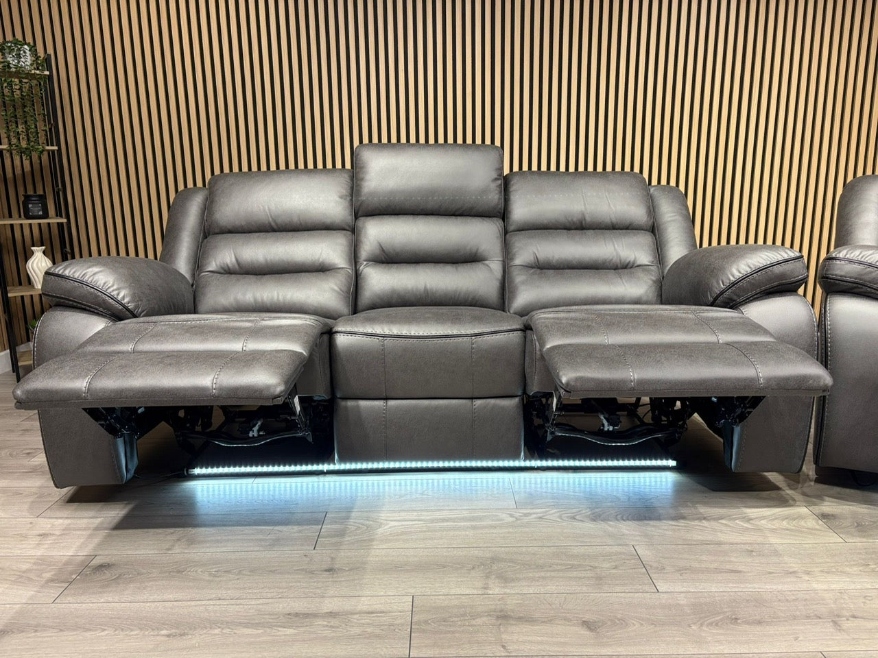 DFS Eigar Style Fabric 3+2 Seater Sofa Set Power Recliners + LED Lights RRP £2399